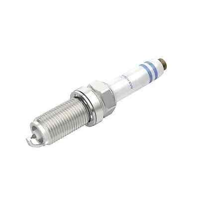 Candela di accensione 0 241 245 677 BOSCH per AUDI BENTLEY VW SEAT SKODA CUPRA