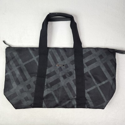 BURBERRY Fragrances Plaid Large Canvas Duffle Tote Bag Nova Check Black