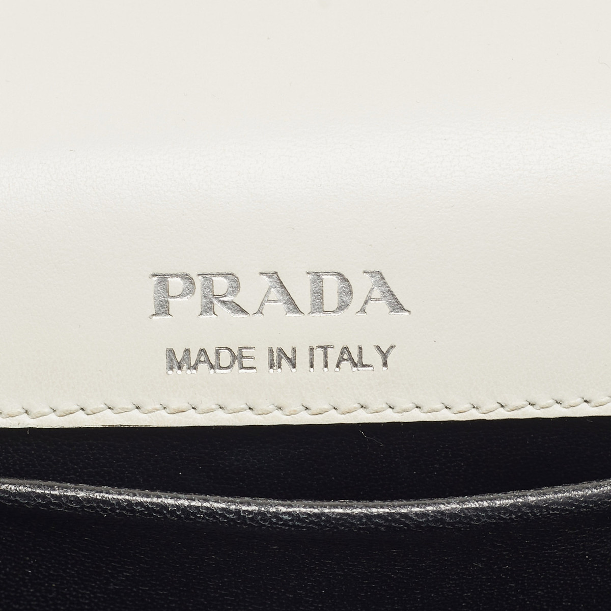 Prada Black/White City Calf Leather Sidonie Shoulder Bag | eBay Prada Black/White City Calf Leather Sidonie Shoulder Bag | eBay