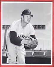 1969   SAN DIEGO PADRES   8 X 10   GLOSSY   TEAM ISSUE   JACK BALDSCHUN