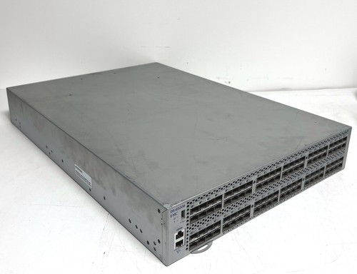EMC Brocade 16GB FC 96-Port San Switch (48 Active Ports) - DS-6520B - Picture 2 of 3