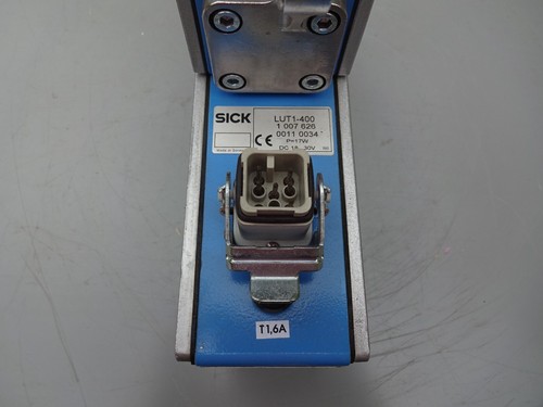 SICK LUT1-400 LUMINESCENCE SENSOR / 1 007 626 / 0011 0034 - Picture 2 of 7