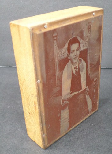 Vintage Copper Photo Plate Religious Choir Boy w/ Stole On Wood Backer Christian - Picture 5 of 10