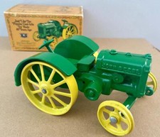 1970's Ertl John Deere Cast Iron 1923 Model "D" Toy Tractor in Original Box