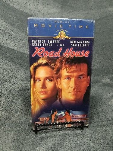 Road House VHS-Kassette - Actionfilm Patrick Swayze - neu versiegelt - MGM/UA Movie Time