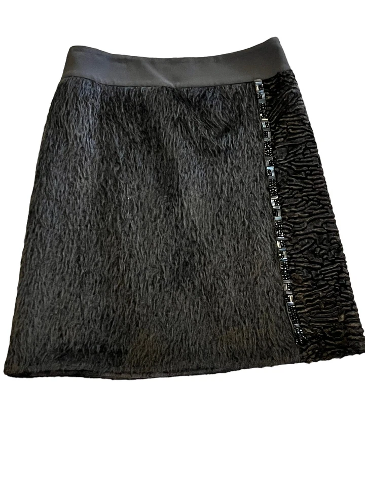 'S MAX MARA DESIGN FOR EASY LIVING BLACK FUR VELVET BEADED ALPACA WOOL SKIRT 10 - Image 2 of 4