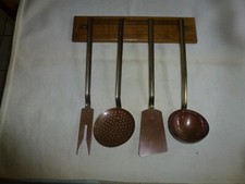 ANCIENS USTENSILES DE CUISINE