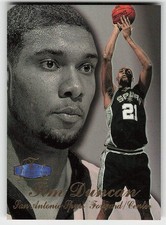 Tim Duncan Rookie Cards and Autograph Memorabilia Guide  17