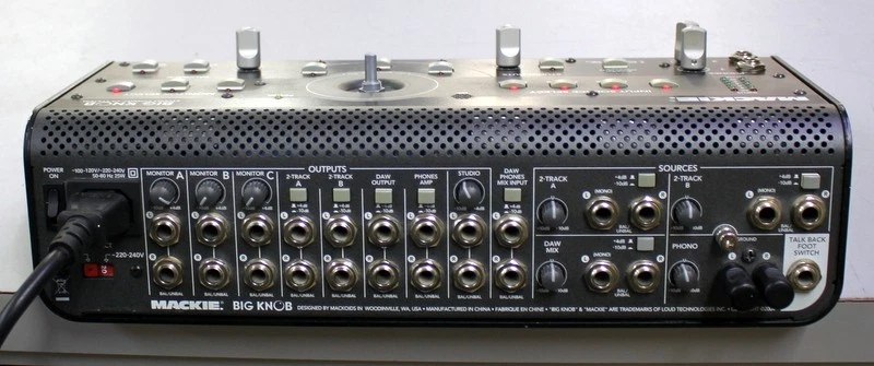 Mackie Big Knob Studio Command System - Image 3 of 4