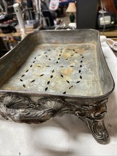 Piatto sfregamento vittoriano placcato argento con piedini serbatoio acqua calda disegno floreale