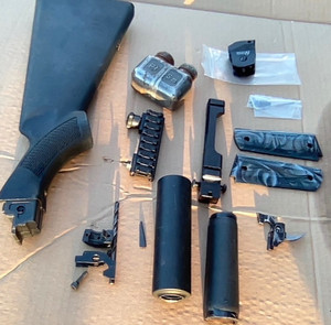 sKs, (a bunch of stuff k)  sight, scope, screw, mix, lot, many ranch.