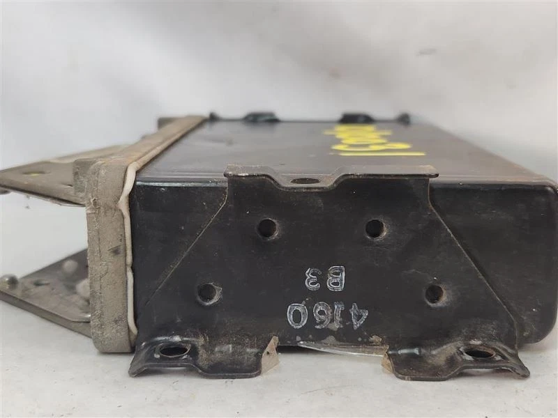 Chassis ECM ABS Right Hand Front Engine Compartment Fits 90-95 SABLE 3791856 Foto 4 de 4