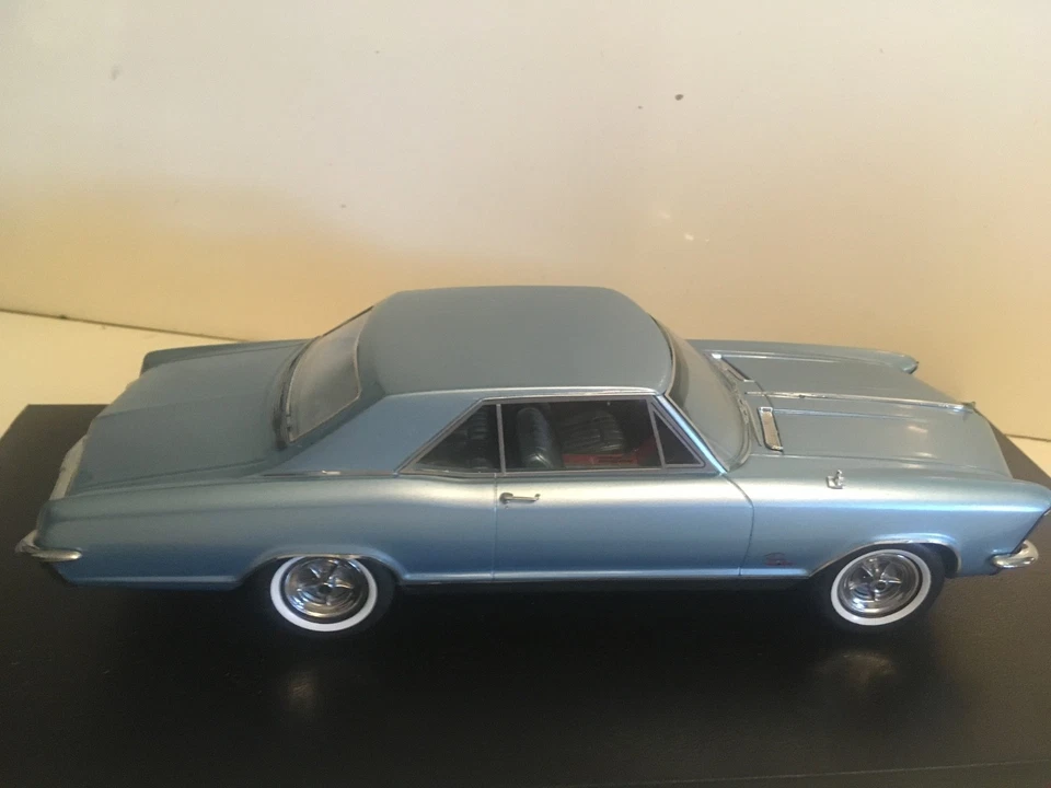 1965 年别克 Rivera Automodello Dreams Engaged 压铸 1: 24 英寸带盒 — 第 4/4 张图片