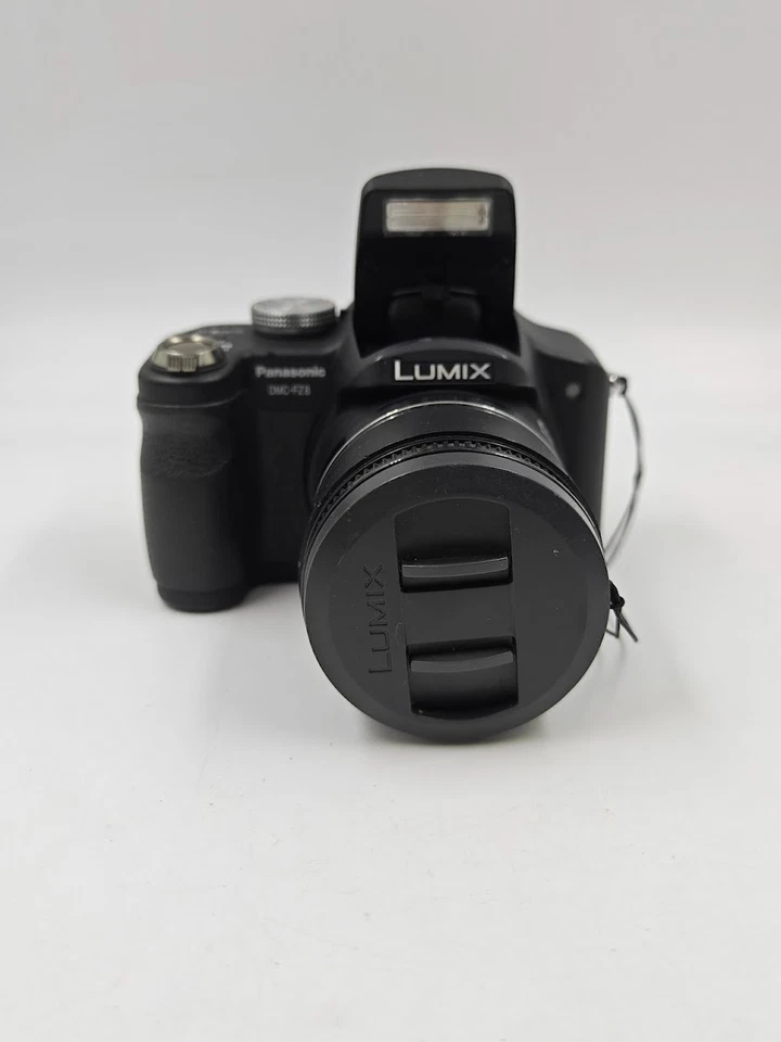 Panasonic Lumix DMC-FZ8 7,2 MP Digitale Kamera Schwarz - Generalüberholt - Bild 2 von 4