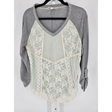 Jolt Womens Sz L Tab Sleeve V Neck Blouse Gray w/ Cream Lace Front
