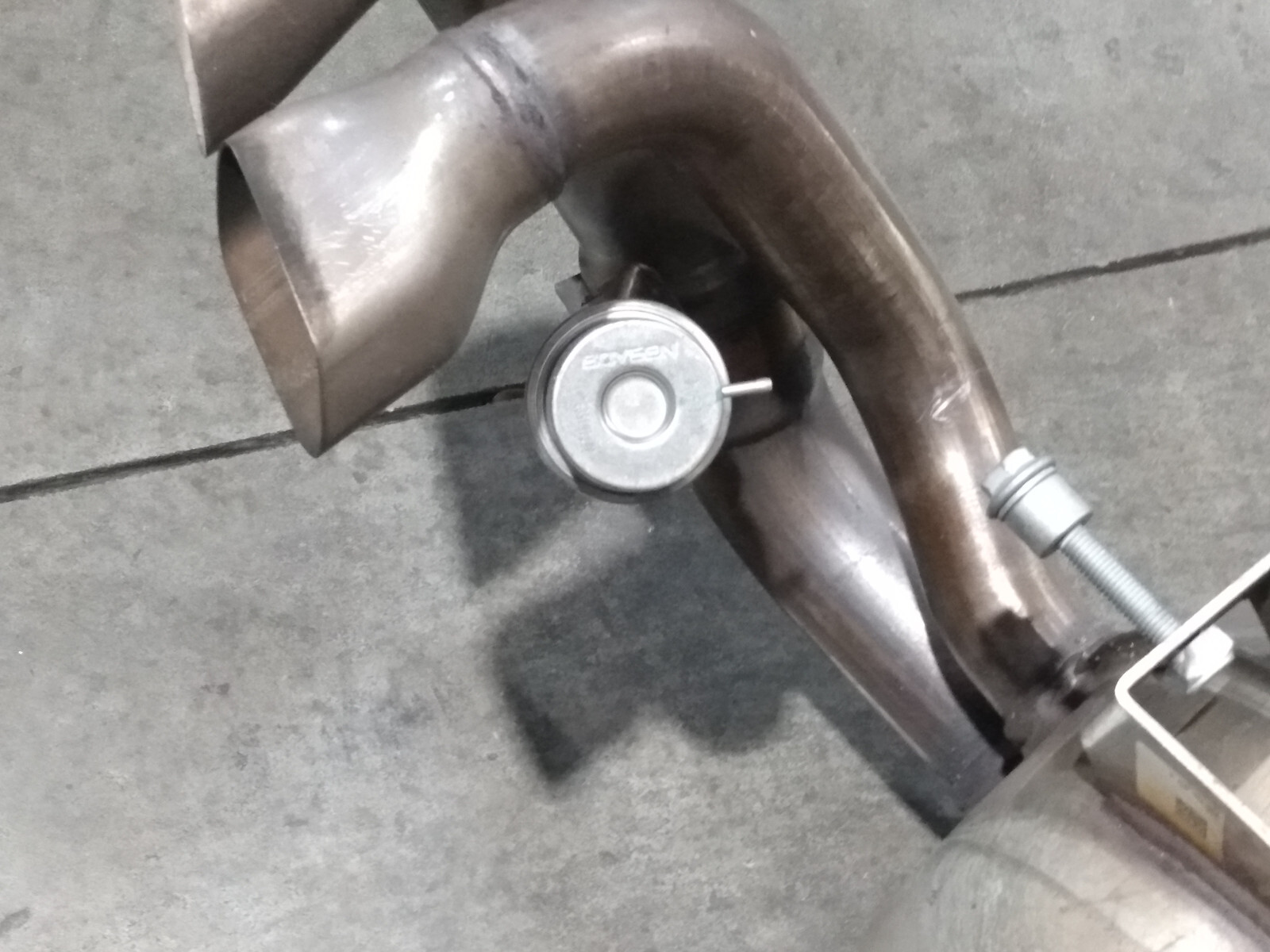 2017 Audi R8 V10 Spyder OEM Exhaust Muffler System / PN: 420 251 609 L