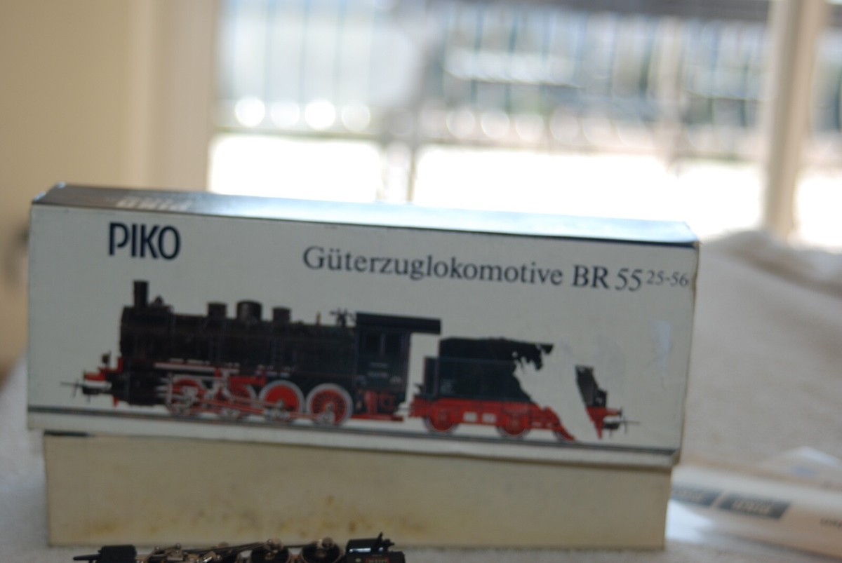 Locomotive à Vapeur PIKO BR55 Avec Tender - Époque III - Modélisme Ferroviaire