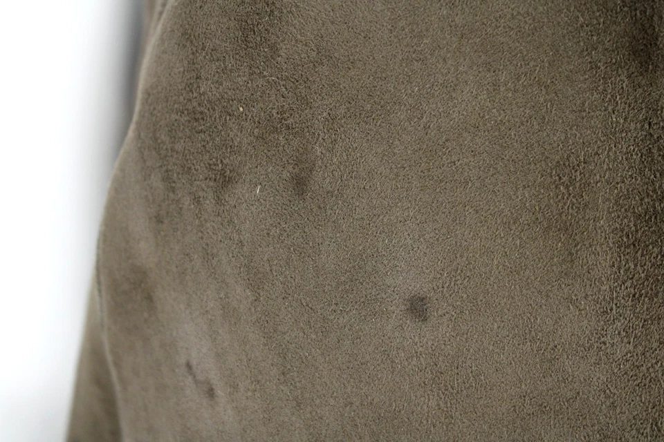 Chaleco Bandolera VINCE Gris Oliva Gamuza Piel de Oveja- Cremallera Solapa L Foto 4 de 4