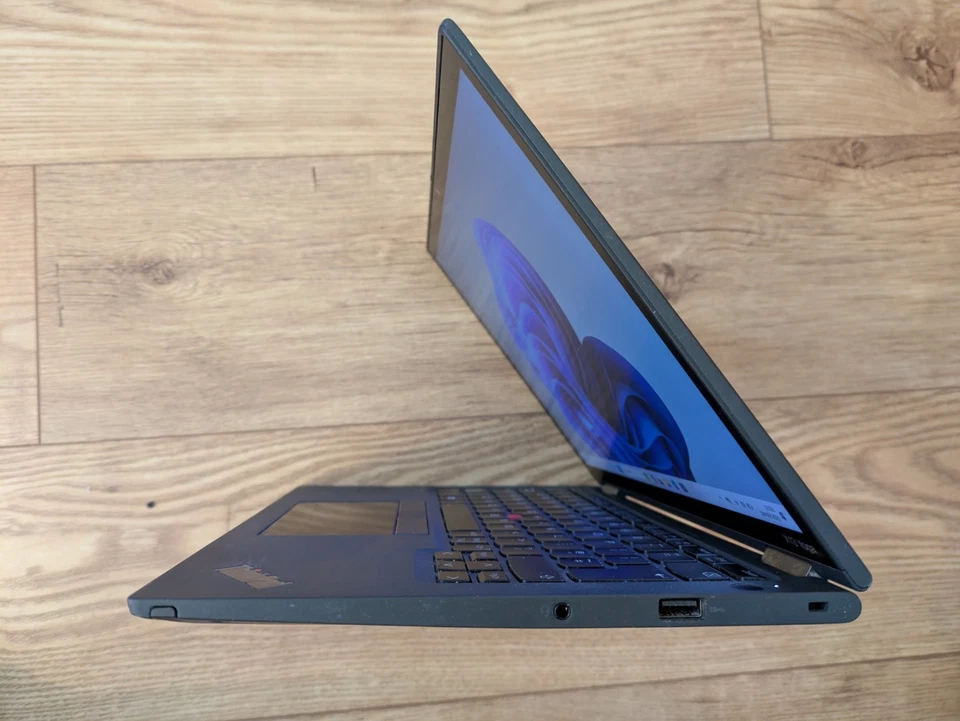 Lenovo ThinkPad X13 Yoga Gen 2 i5 1145G7 2.6GHz 16GB 256GB SSD 13.3" 2In1 0610 - Image 3 of 4
