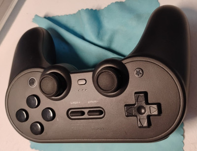 UMBOXED.8BitDo Pro 2 Bluetooth Controller Hall Effect Edition Black Wireless 
