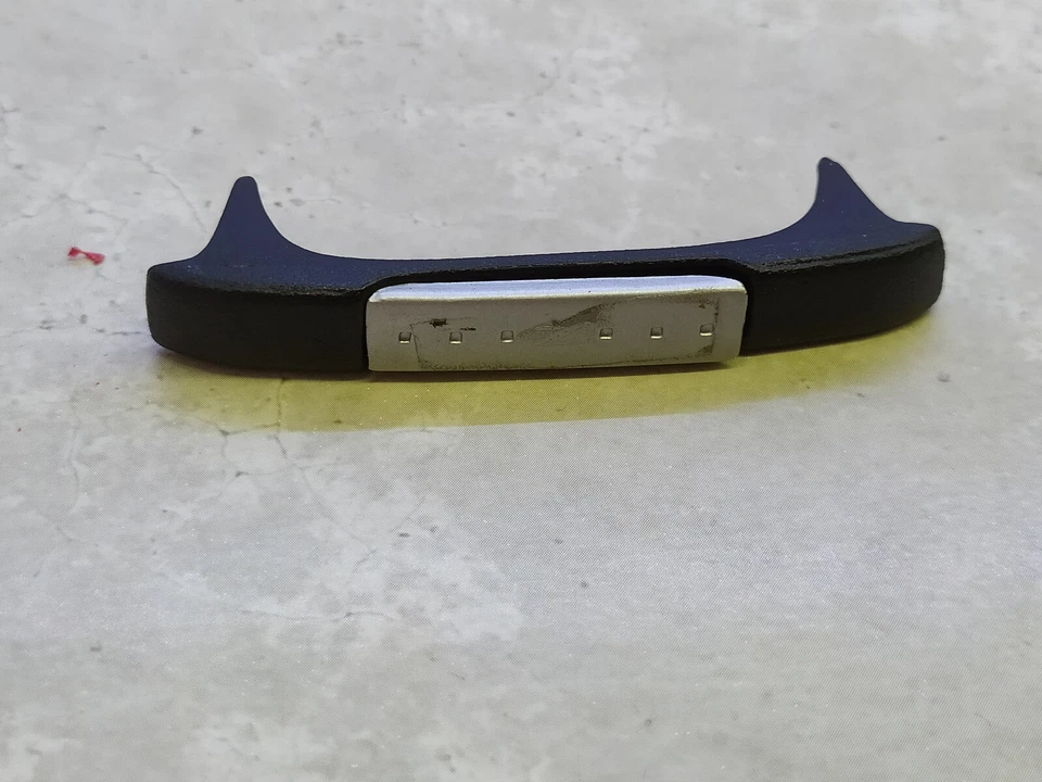 1/18 Barre anti rapprochemt/ Strutbar Arrière Nissan 350Z Maisto - Photo 1/1