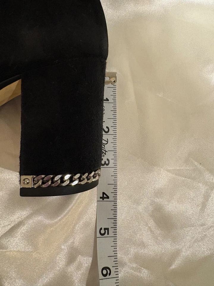 Michael Kors Women's Suede Black SZ 7 Ankle Boots Block Heel/Silver Chain/Zipper - Image 4 of 4