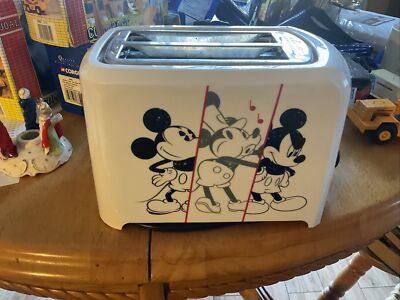 Mickey Mouse Deco Toaster 90 Year White & Black Imprint Two Slice ...