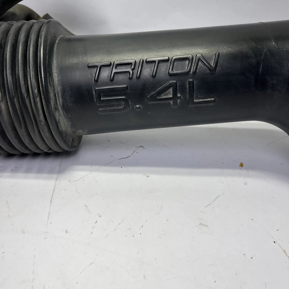 1999-2004 Ford F150 F250 F350 Super Duty 5.4L Air Intake Hose Tube Duct V8  F150 - Image 2 of 4