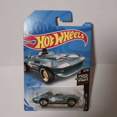 2021 Hot Wheels Super Treasure Hunt Corvette Grand Sport Roadster W Protector
