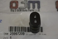 2009-2012 Chevrolet Malibu Driver or Passenger Door Lock Switch new OEM 25997209