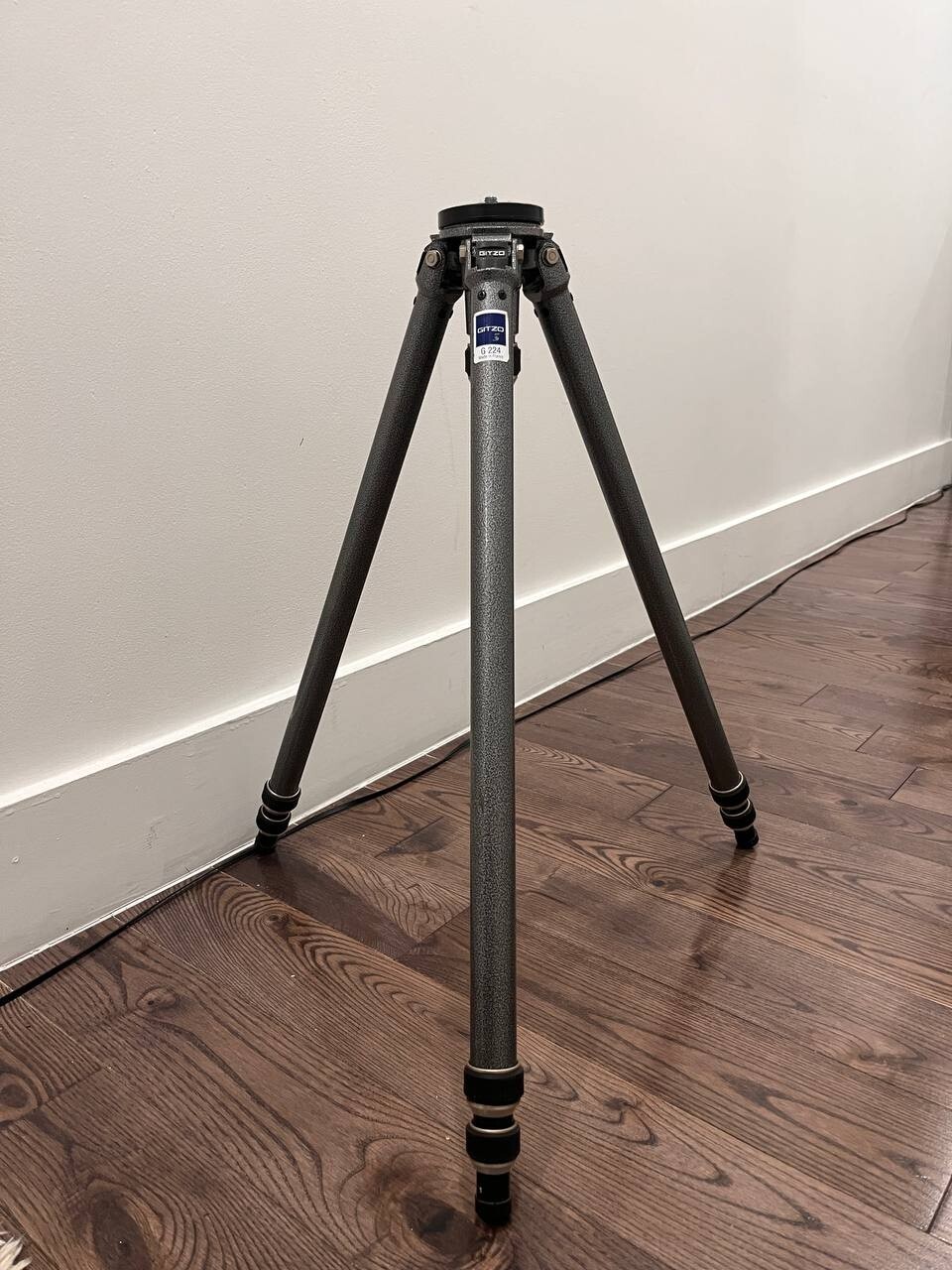 Gitzo G224 Tripod Legs Without Mount eBay