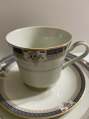 5 Piece Mikasa Tropez Grande Ivory Place Setting - L5504 - Japan