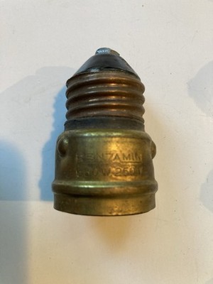 Benjamin Industrial Screw In Step