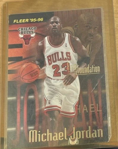 Fleer 1995-96 Foundation Insert Michael Jordan #323 Chicago Bulls Card