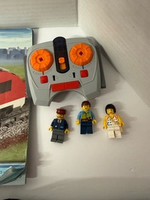 LEGO CITY 7938 red Passenger Train with Minis and Power Instruc Books