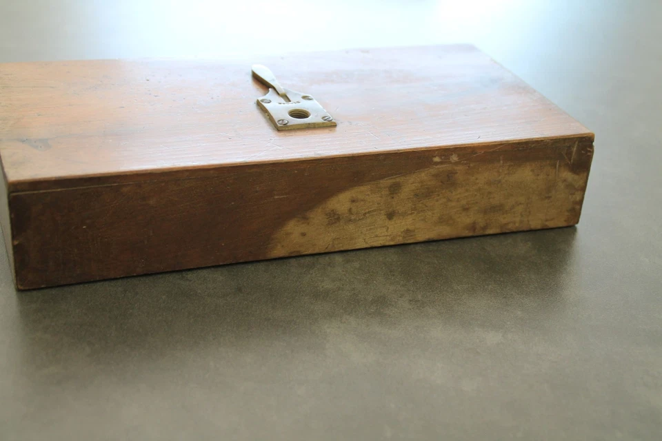 ANCIENNE PETITE BALANCE TRÉBUCHET 19 ème EN BOIS ET LAITON - BOITE D’ORIGINE - Photo 4/4