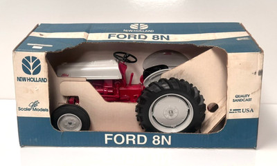 1996 New Holland Ford 8N Wide Front Farm Progress Show 1:8 Scale JLE407DS