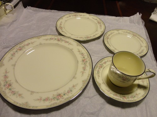 NORITAKE SHENANDOAH 9729 DINNER SET 5 PIECE PLACE SETTING SALAD PLATE CUP SAUCER - Picture 5 of 16