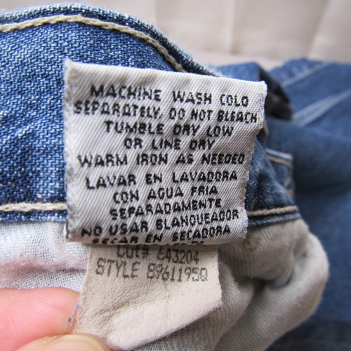 L.E.I. Shorts Women Size 9 Faded Blue Denim Jean Cargo Pockets Workwear Jorts 90 - Picture 11 of 13