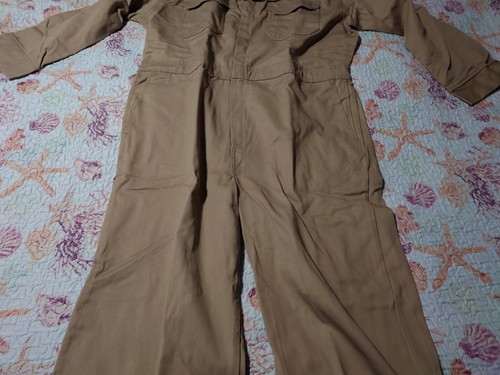 Bulwark Protective Apparel FR Men's Tan Coveralls Size 46 Large Flame Resistant - Picture 2 of 9