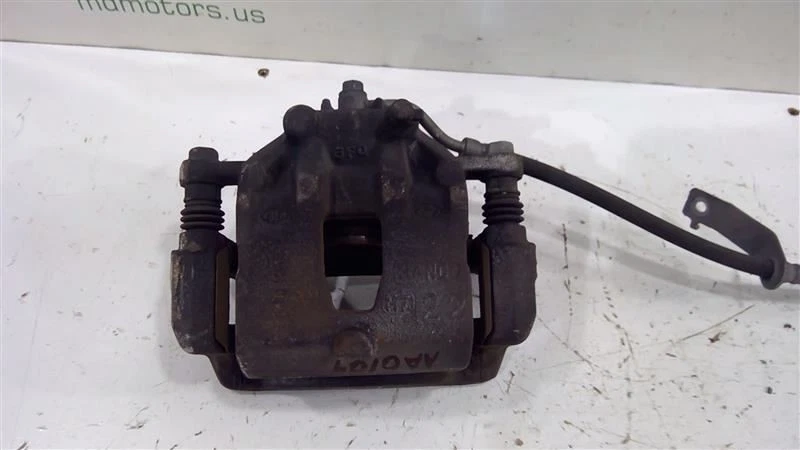 KIA RIO 2012-2017 pinza de freno del lado izquierdo del conductor delantero OEM 58180-1RA00 Foto 3 de 4