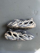 Yeezy Foam RNNR MXT Moon Gray for Sale | Authenticity Guaranteed | eBay