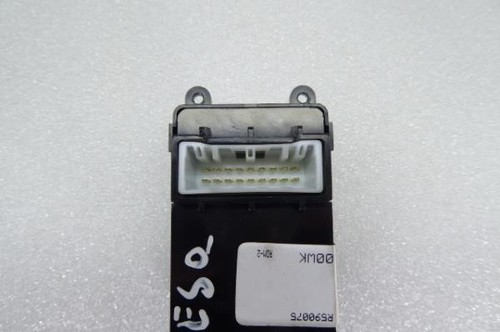 93580-C5100WK elevalunas interruptor trasero izquierdo KIA SORENTO III (UM) 2.2 - Imagen 4 de 14
