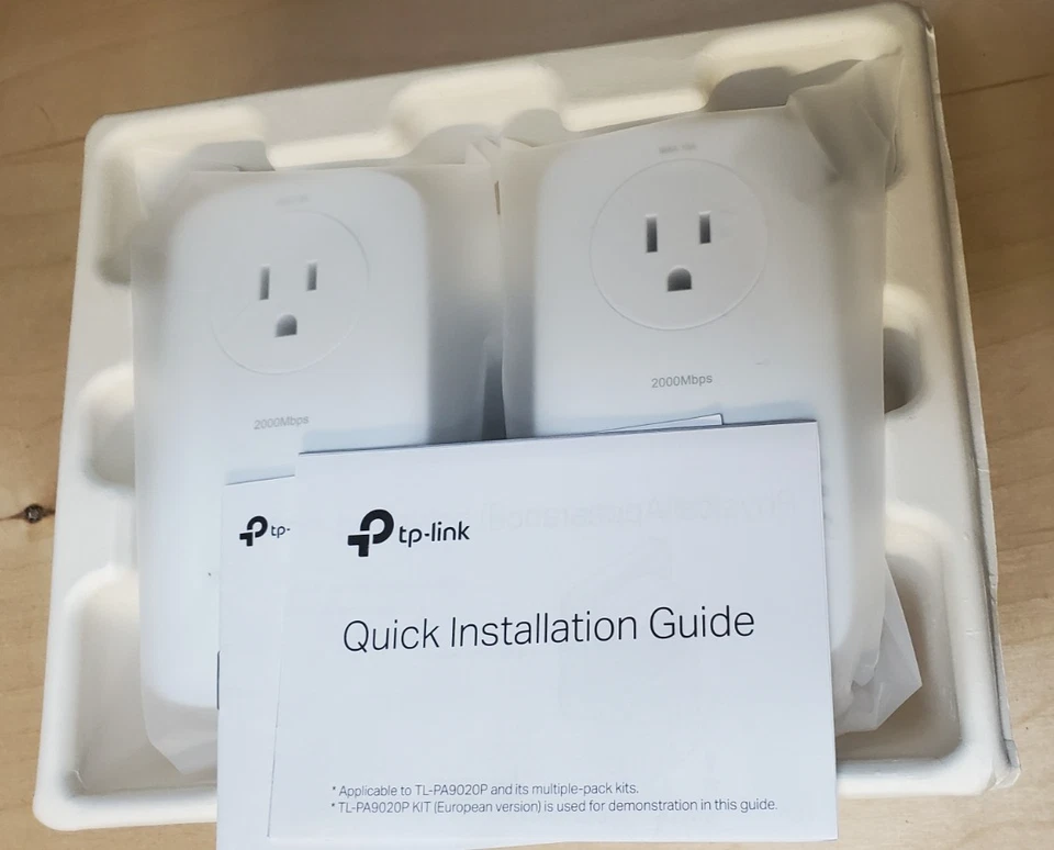 TP-LINK AV2000 2-Port Gigabit Passthrough Powerline Starter Kit - Image 3 of 4