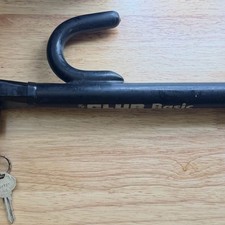 The Club Basic Anti-theft Steering Wheel Lock The Club Basic Anti-theft Steering Wheel Lock