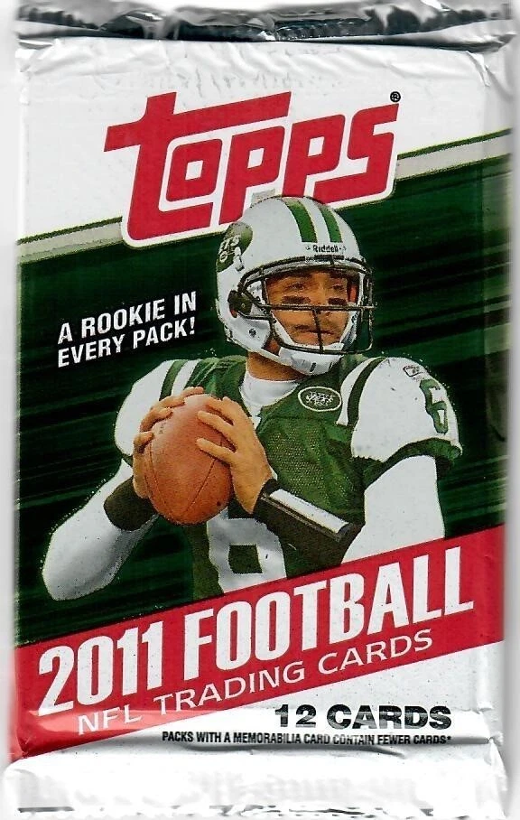 2011 Topps NFL Football Cards Retail Foil Pack 12 Cards Per Pack