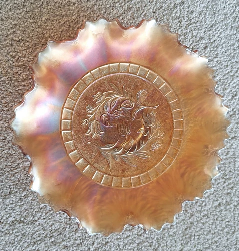 Vintage Carnival Glass Dugan Marigold  "Windflower" Bowl