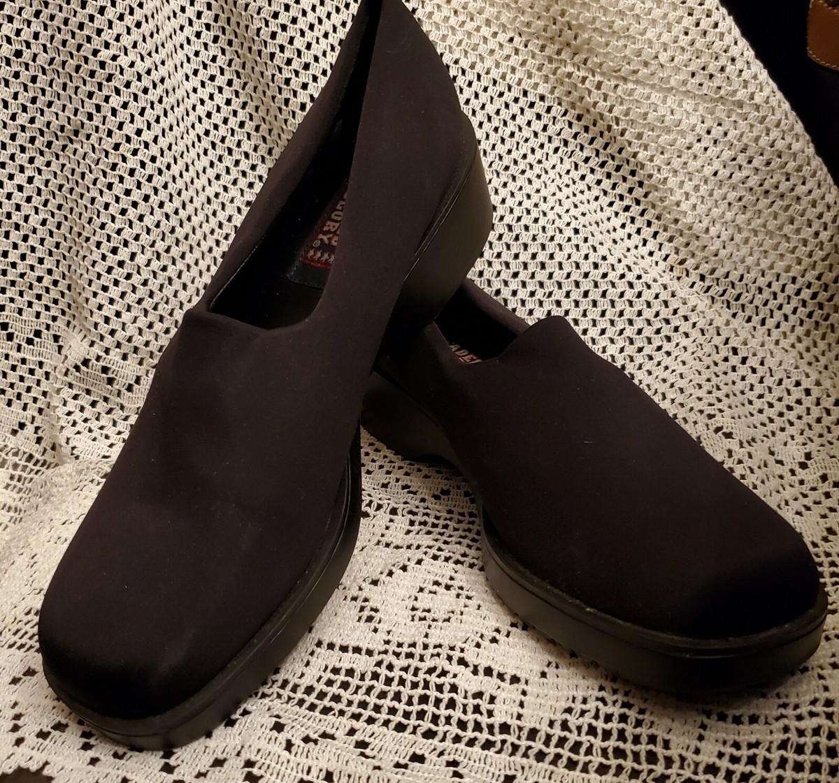 Womens Size 7 1/2 Faded Glory Stretch BLACK SUEDE Slip-On Wedge Shoe  EXCELLENT | eBay