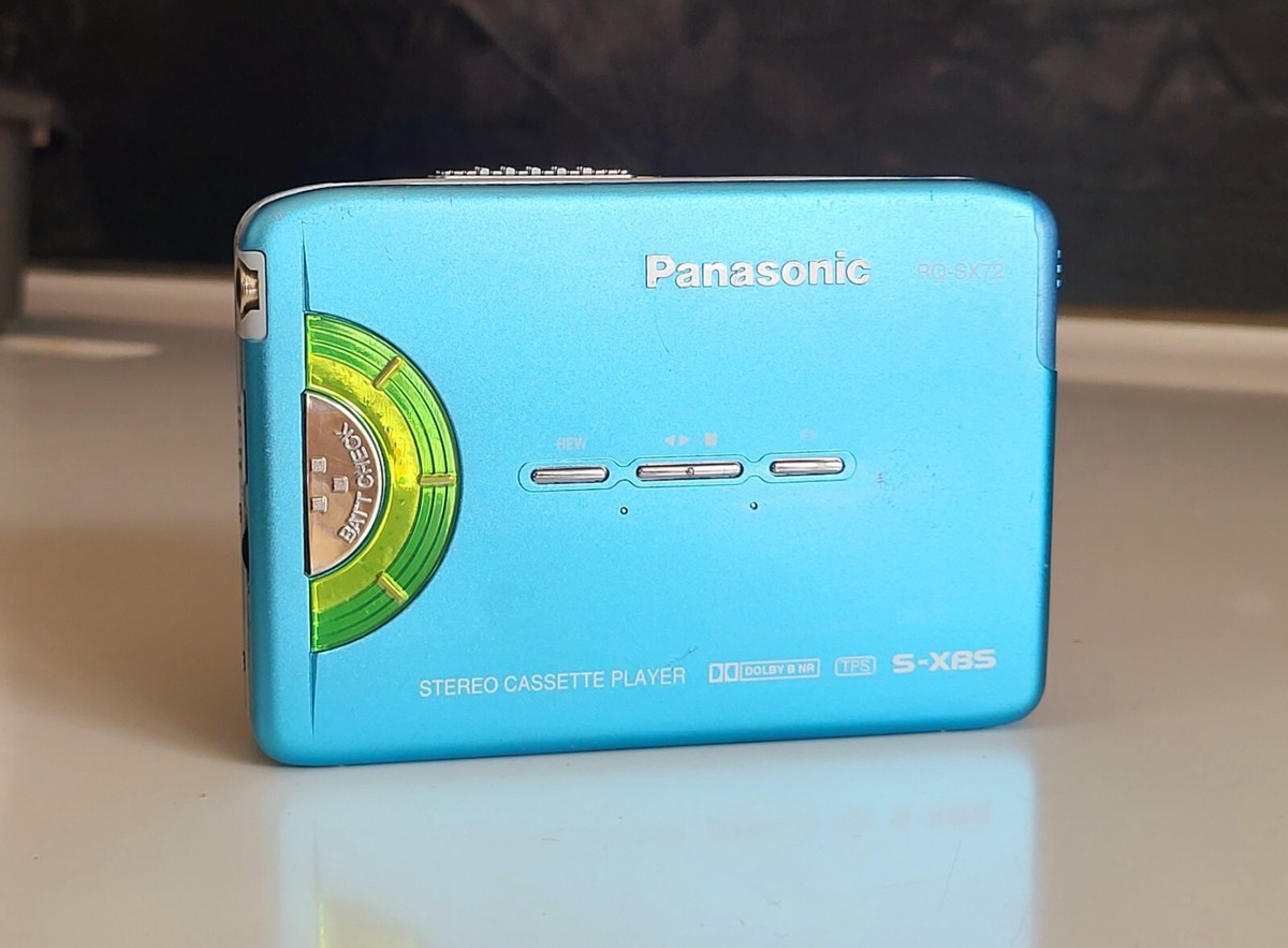Super rare Blue Panasonic RQ-SX72 Personal Slim Cassette Player