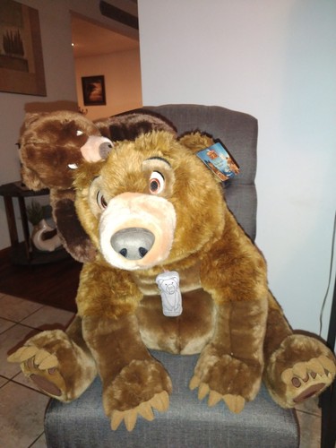 RARE 25” Jumbo 2003 Disney Store Brother Bear Kenai And Koda Plush Set Vintage